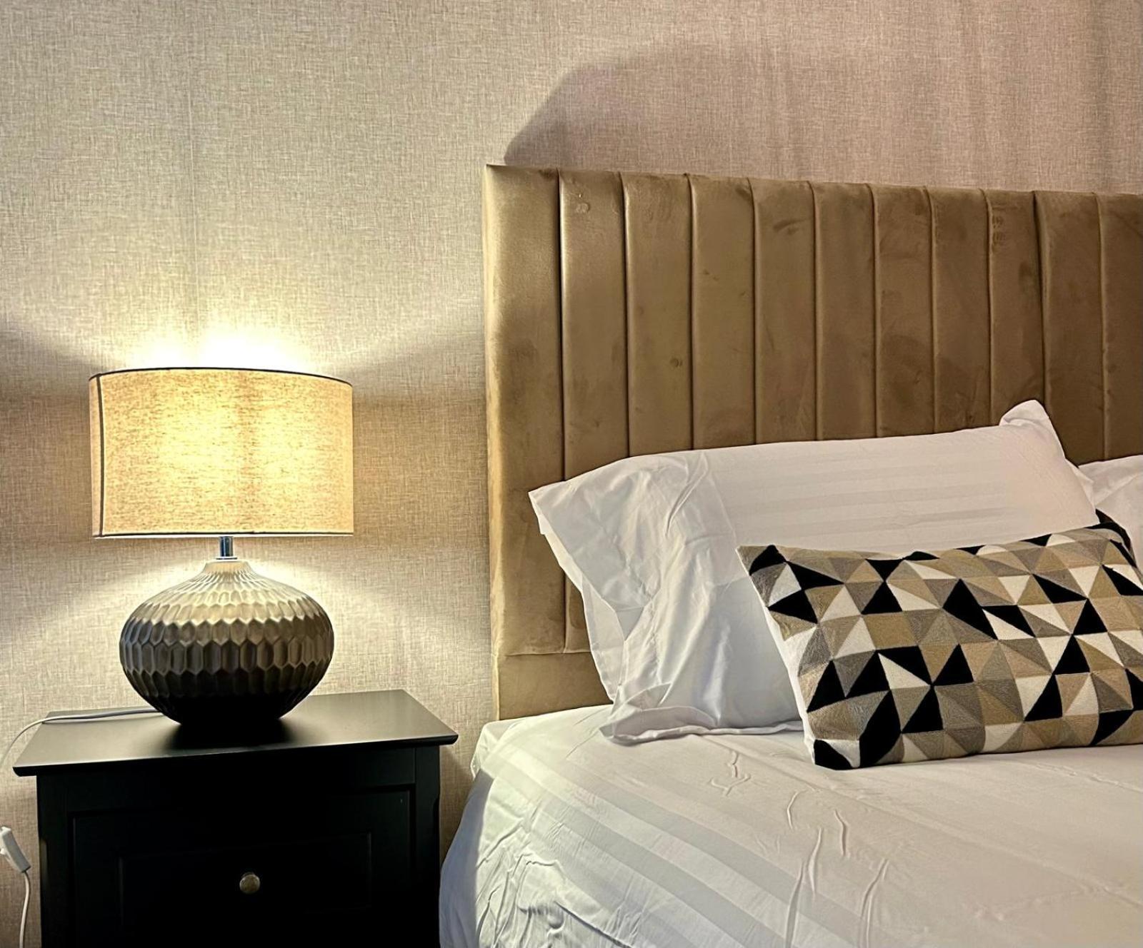 Crown Street Aparthotel 哈利法克斯 外观 照片