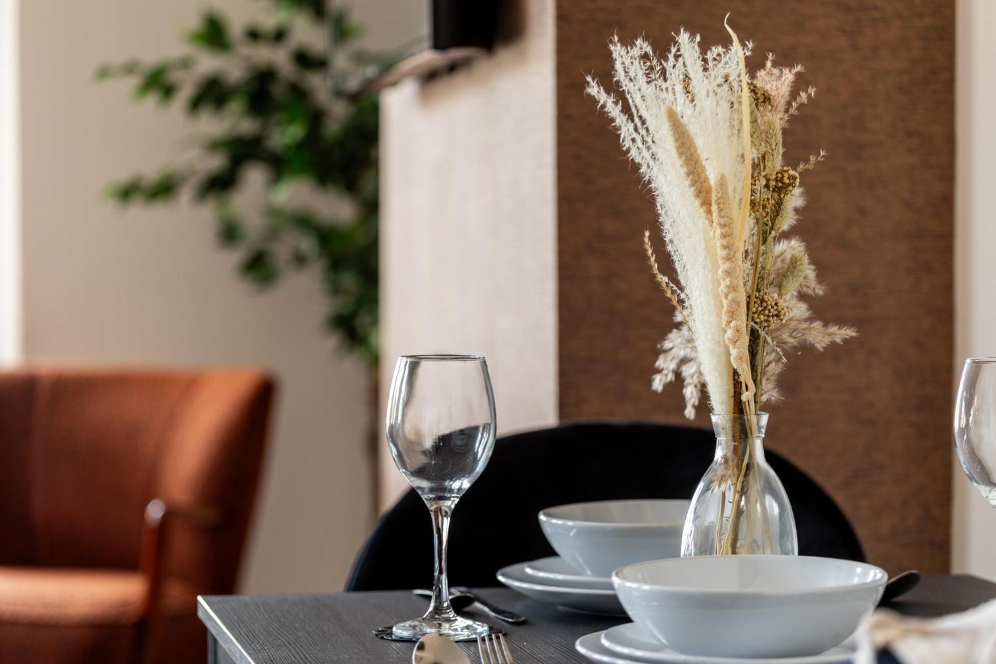 Crown Street Aparthotel 哈利法克斯 外观 照片
